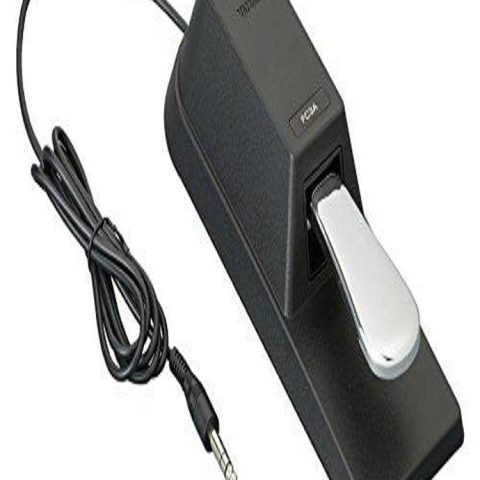 Yamaha EFFFC3A Piano Style Sustain Foot Pedal with Half-Pedaling for Select Arranger Keyboards, Synthesizers, Stage Pianos, Digital Pianos and Keyboards, 5-Foot Cable, 0.25-Inch Plug FC3A