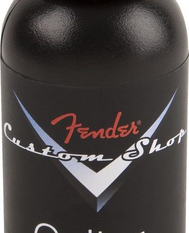 Fender 0990536000 Custom Shop Guitar Polish 2 oz