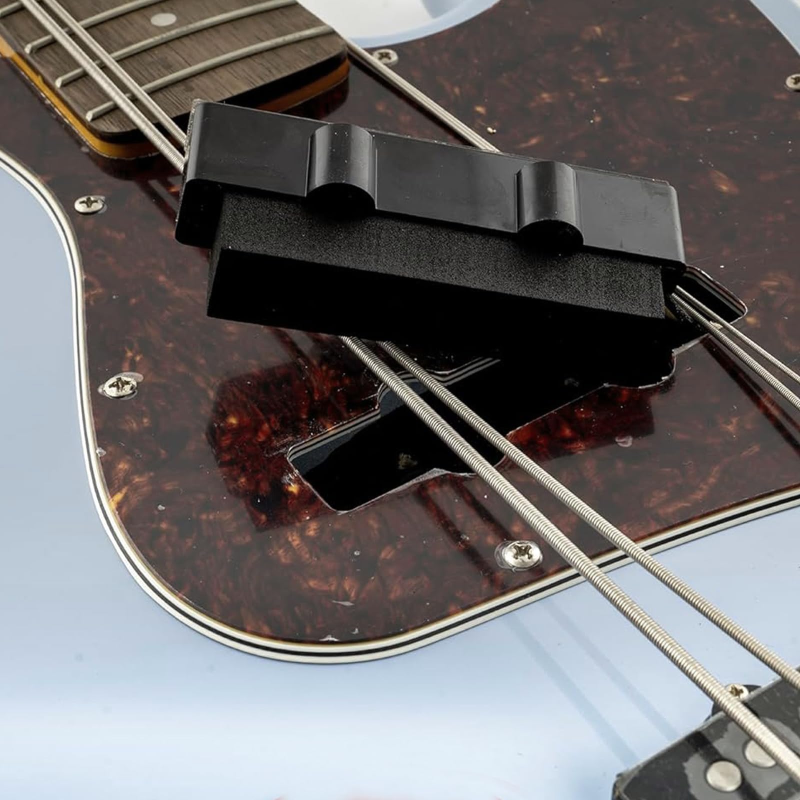 Musiclily Pro 80x18x15mm Self-Adhesive EVA Foam Bass Pickup