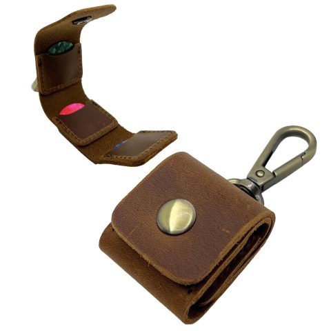 Della Stella Genuine Leather Guitar Pick Holder Keychain,Guitar Picks Holder Case for 3 Pick Storage with Metal Snap Hook, Guitar Accessories Gift for Father’s Day & Mother’s Day(Picks Not Included)