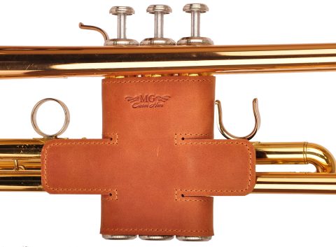 Trumpet Valve Guard Genuine Leather of protection and comfort (Guard, Light brown)