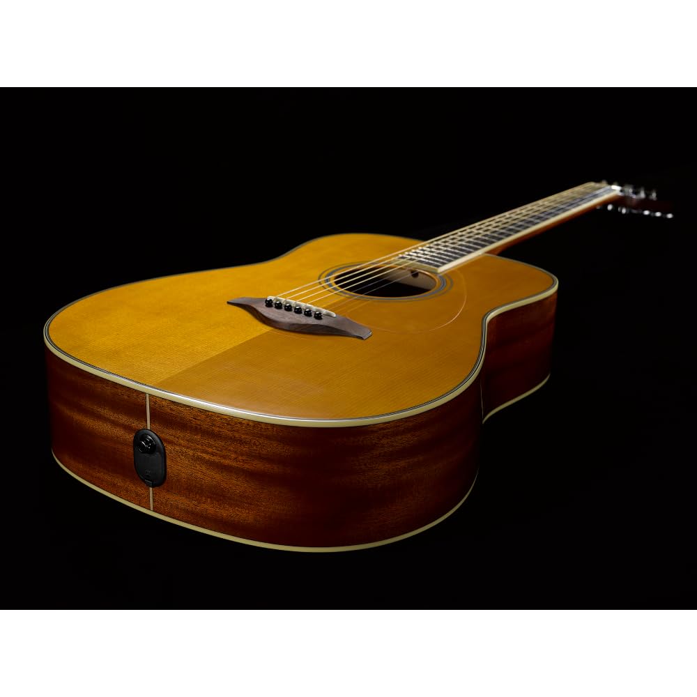 Yamaha FGX820C Guitar – Natural