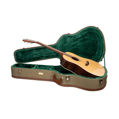 Crossrock Master Series Acoustic Guitar Case for Martin D-28 / Grand Auditorium | Olive Green Eco Tweed Fabric, Re-Engineered Shell, Leather Handle & Forest Green Velvet Interior(CRW720D28OG)