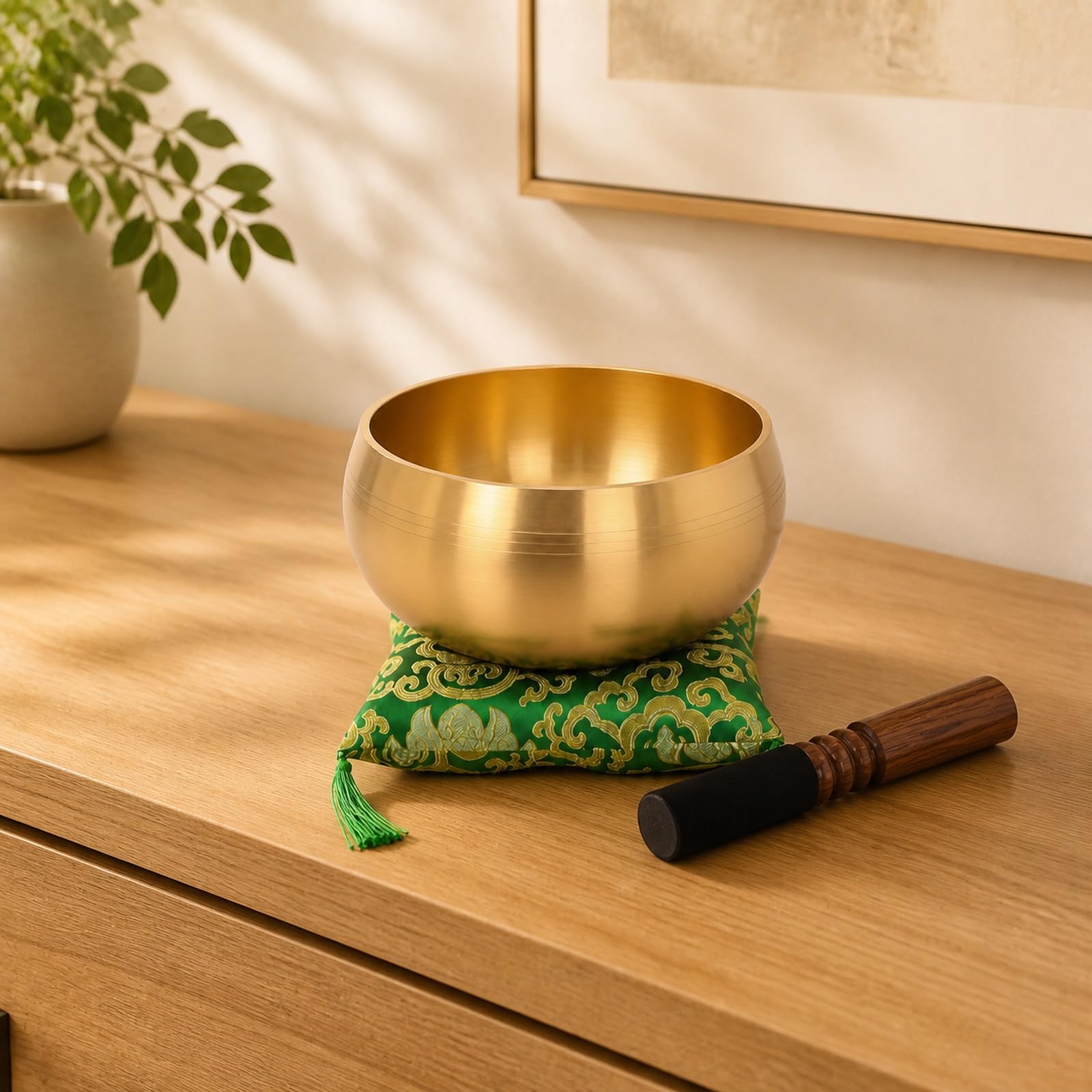 Lemofuta 8-Inch Tibetan Singing Bowl, Hand-Hammered Bronze Meditation Bowl