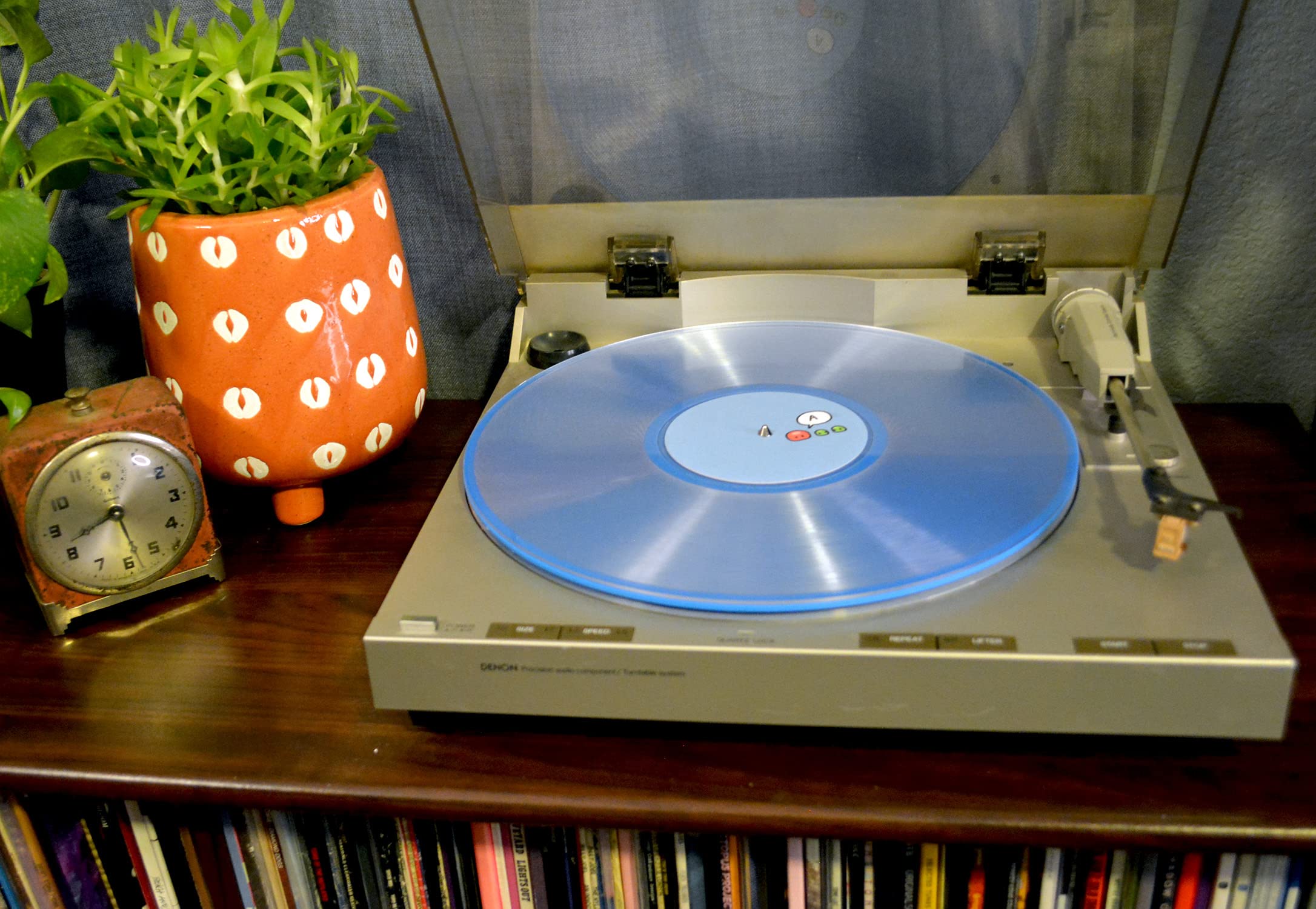 Break Tradition Acrylic Turntable Mat, Blue