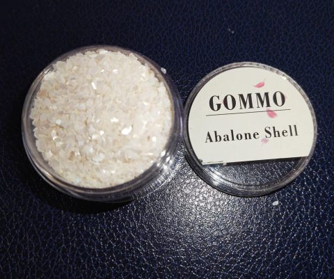 GOMMO Mother of Pearl Crushed Flake 2oz Shell Inlay Supplies for Woodcrafts,Luthiers and Hobbies (White, Middle)