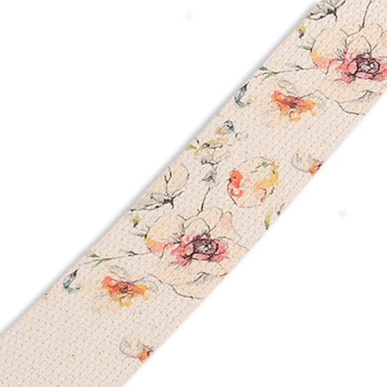 Levy’s Leathers MC8U-002 2″ cotton guitar strap with decorative print and suede ends. Tri-glide adjustable to 65″