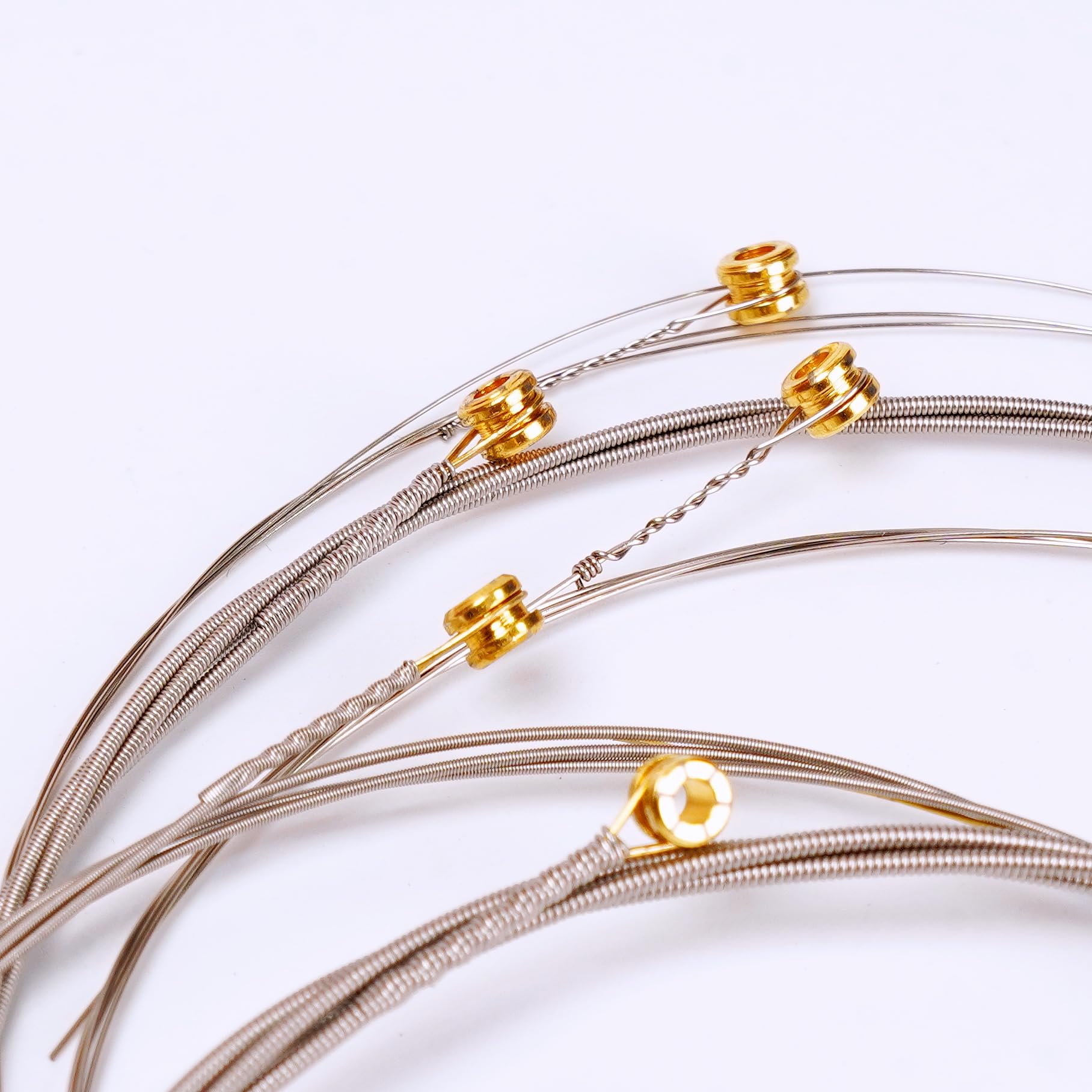 Alice Electric Guitar Strings, Alloy Steel and Nickel Steel Winding Guitar Strings with Ball-End, Comfortable Feel and Bright Tone, Regular Light 10-46, Ideal for Professional Players, Sliver Color
