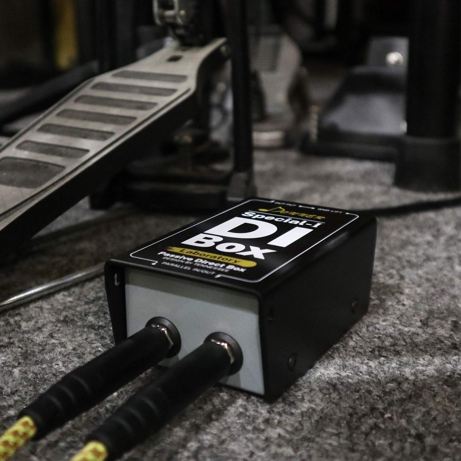 Donner Special-Ⅰ Professional High-Performance Passive DI-Box Unit Hum Eliminator 1/4″ instrument Direct Box to balanced & unbalanced XLR