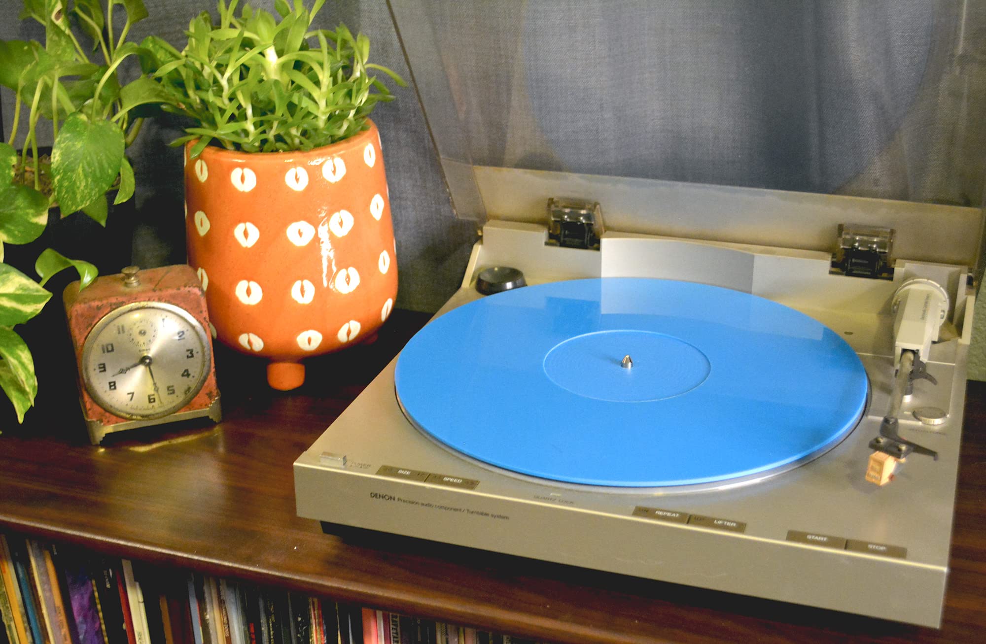 Break Tradition Acrylic Turntable Mat, Blue