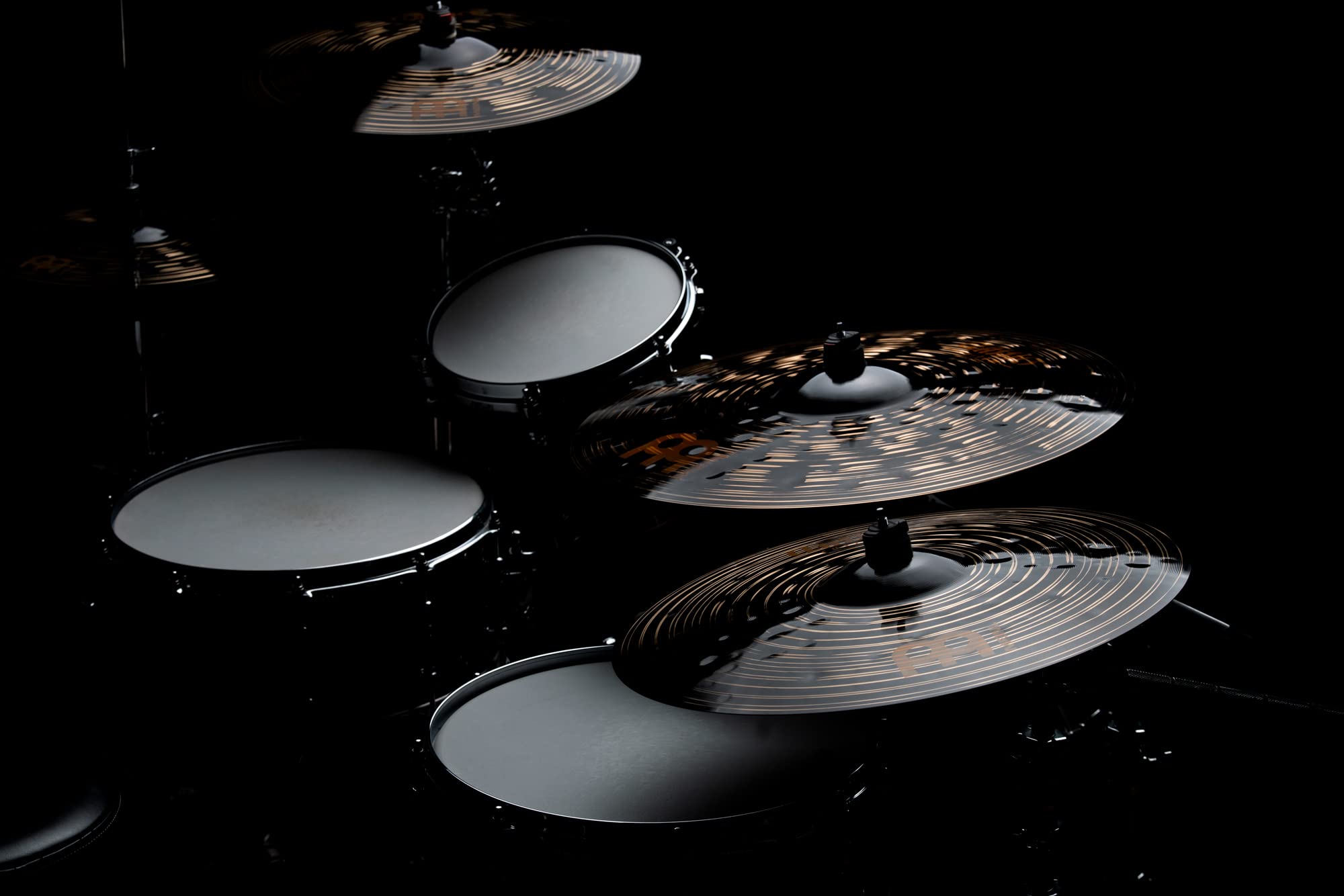 Meinl Cymbals Classics Custom Dark 18″ Thin Crash — MADE IN GERMANY