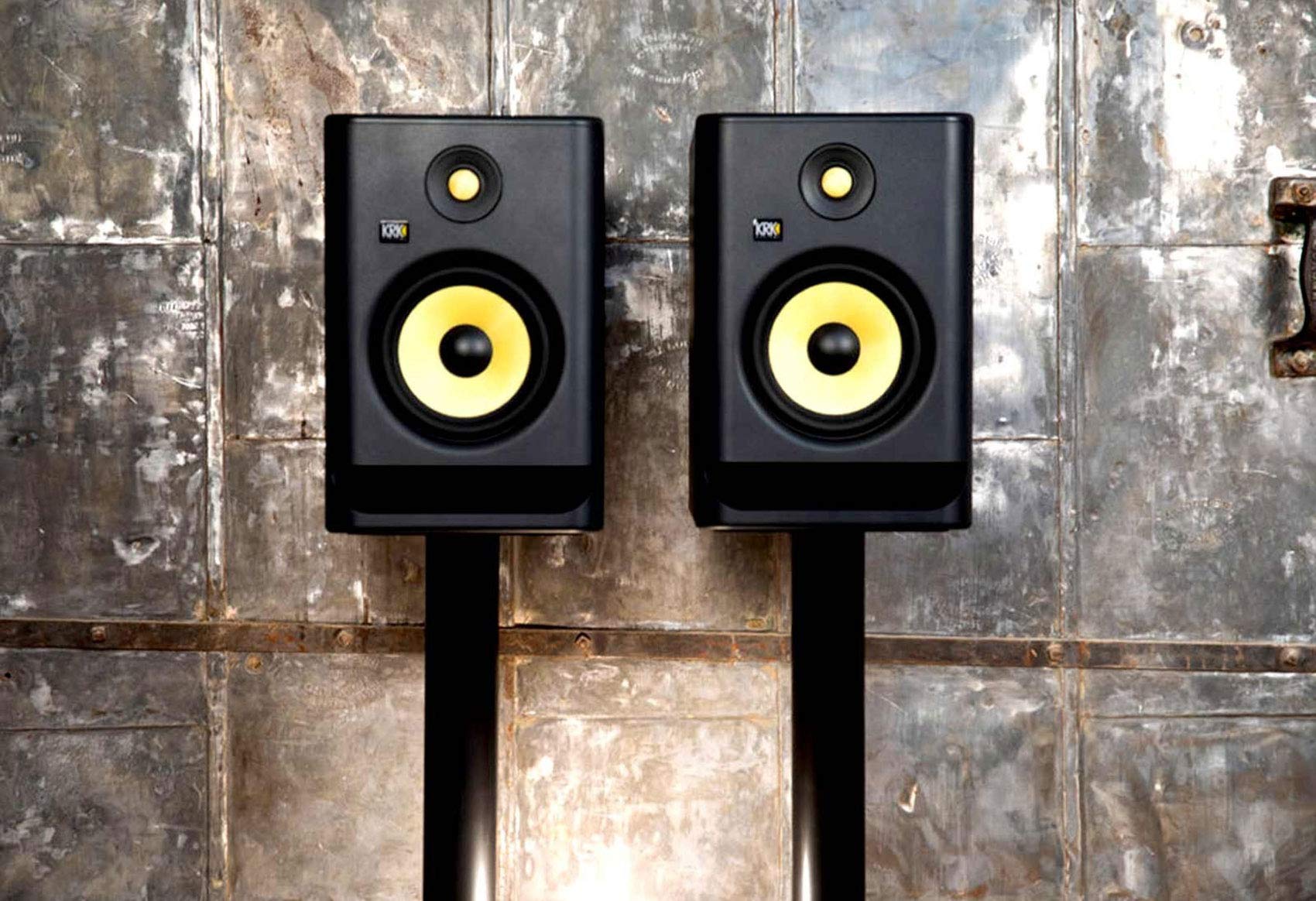 KRK ROKIT7G4 KRK 7″ POWERED MONITOR,Black