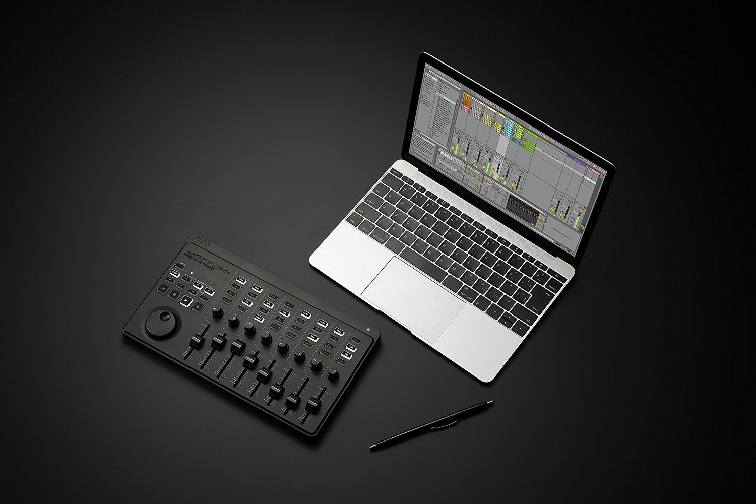 Korg Nanokontrol Studio Bluetooth/USB MIDI Control Surface w/ 8 Faders